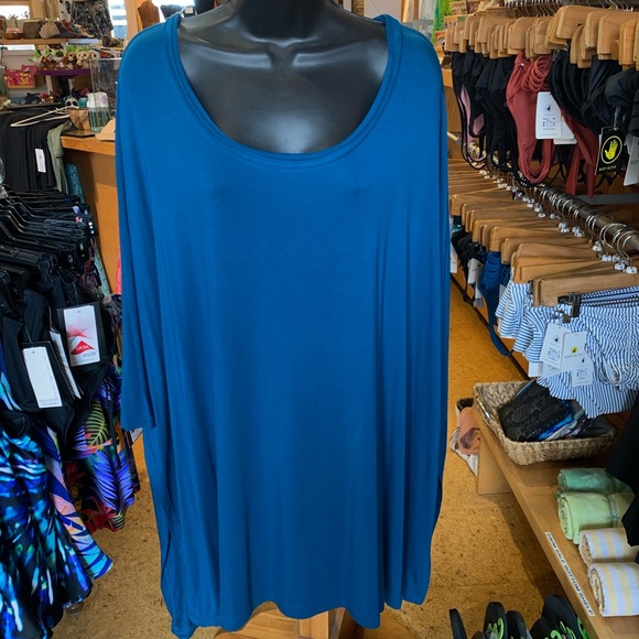 NWT DRESS/ COVERUP - Picture 3 of 6